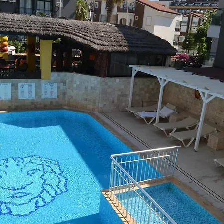 Safari Aparthotel